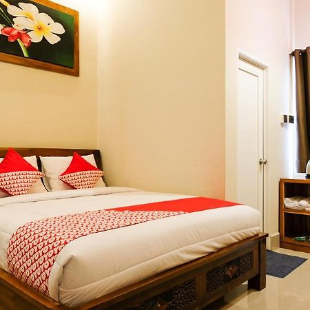 Oyo 683 Jepun Guesthouse Mataram Exterior foto
