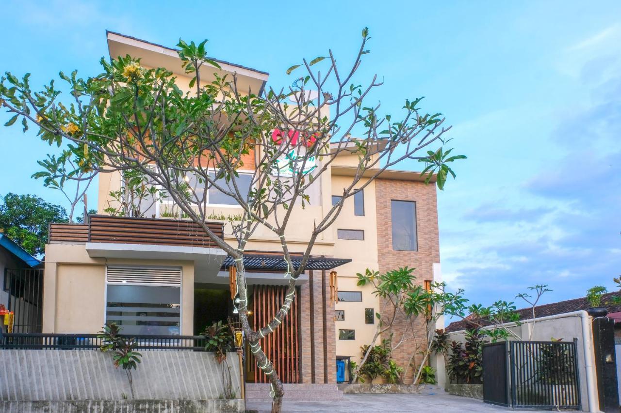 Oyo 683 Jepun Guesthouse Mataram Exterior foto